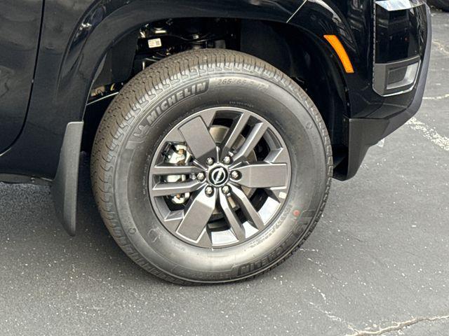 2026 Nissan Frontier Crew Cab Long Bed SV 4x4