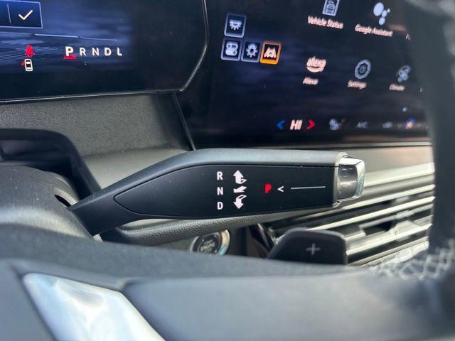 2024 Chevrolet Traverse AWD LT