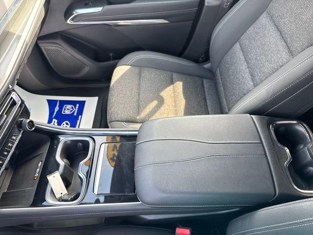 2024 Chevrolet Traverse AWD LT