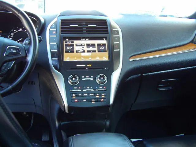 2019 Lincoln MKC Select
