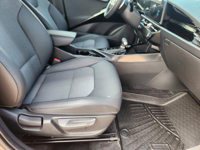 2024 Kia Niro EX