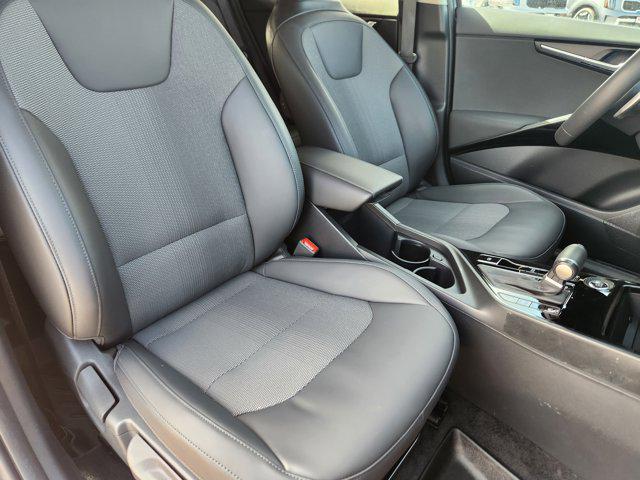 2024 Kia Niro EX