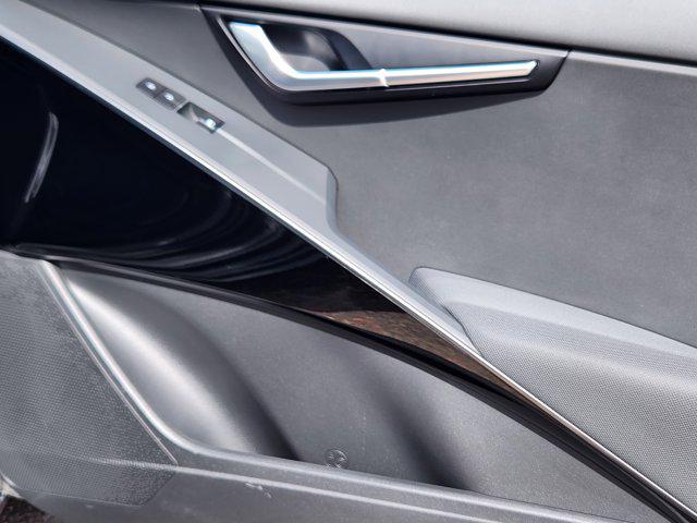 2024 Kia Niro EX
