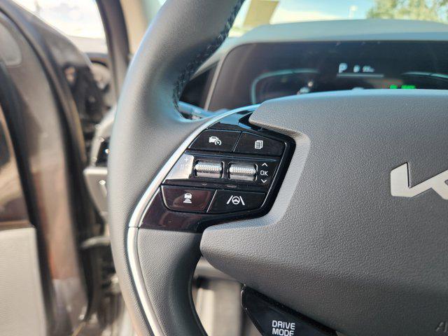2024 Kia Niro EX