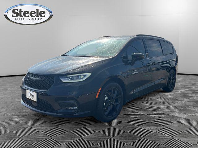 2026 Chrysler Pacifica Limited for sale in Lockhart, TX