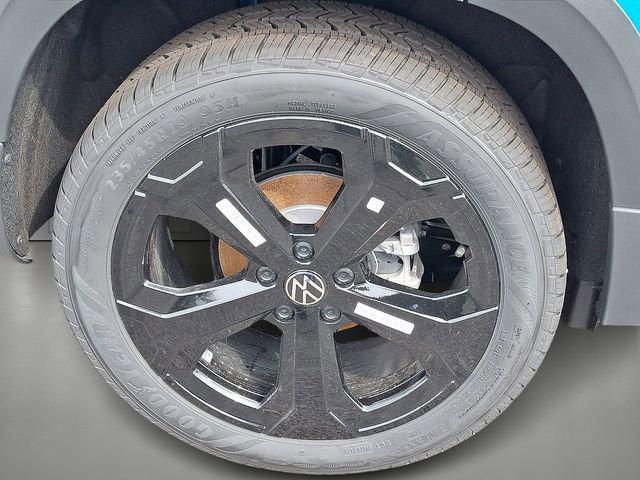 2025 Volkswagen Taos 1.5T SEL