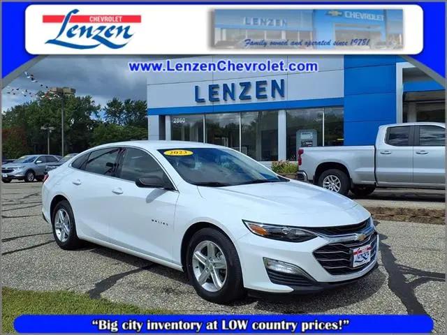 2023 Chevrolet Malibu FWD 1FL for sale in Chaska, MN