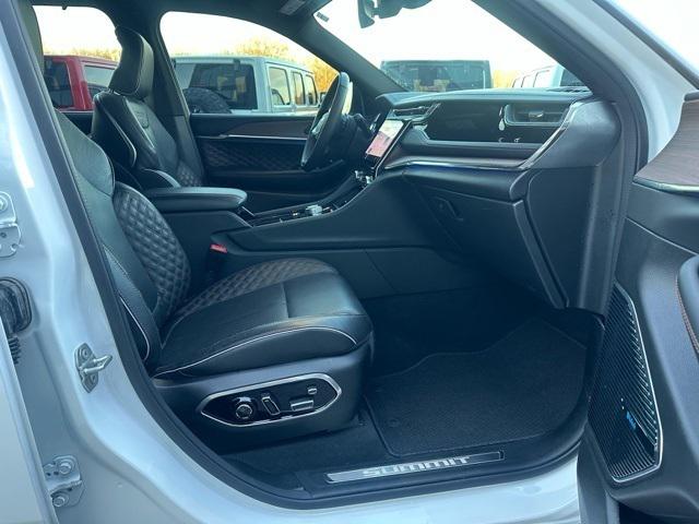 2024 Jeep Grand Cherokee Summit 4x4