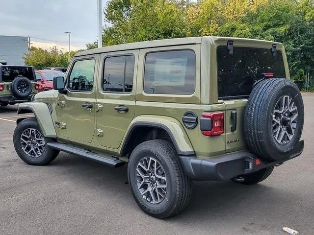 2026 Jeep Wrangler 4-Door Sahara 4x4