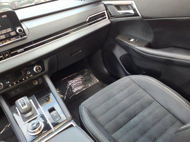 2022 Mitsubishi Outlander Black Edition 2WD
