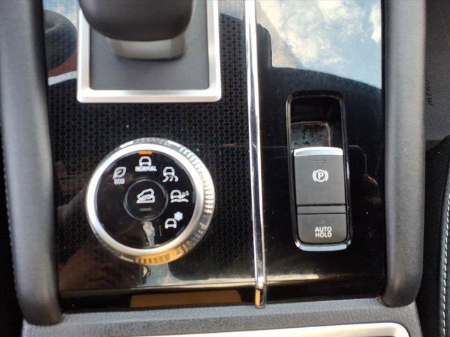 2022 Mitsubishi Outlander Black Edition 2WD