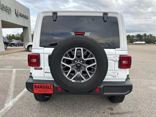 2026 Jeep Wrangler 4-Door Sahara 4x4