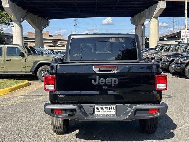 2025 Jeep Gladiator GLADIATOR SPORT S 4X4 2025 Jeep Gladiator GLADIATOR SPORT S 4X4