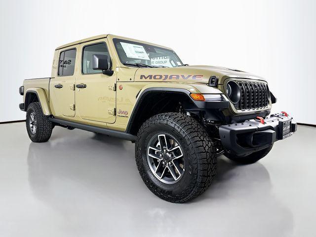 2025 Jeep Gladiator GLADIATOR MOJAVE X 4X4