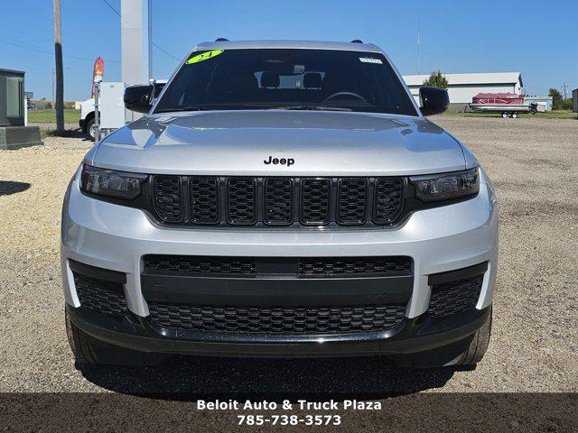 2024 Jeep Grand Cherokee L Altitude 4x4 2024 Jeep Grand Cherokee L Altitude 4x4