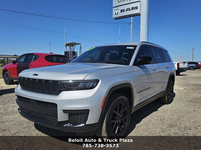 2024 Jeep Grand Cherokee L Altitude 4x4 2024 Jeep Grand Cherokee L Altitude 4x4