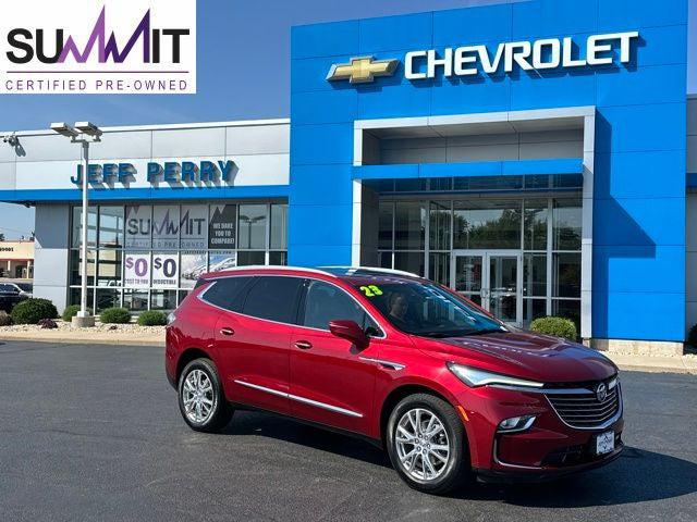 2023 Buick Enclave Essence AWD 2023 Buick Enclave Essence AWD