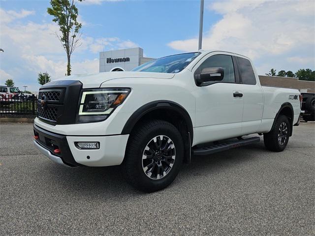 2020 Nissan TITAN King Cab PRO-4X 4x4