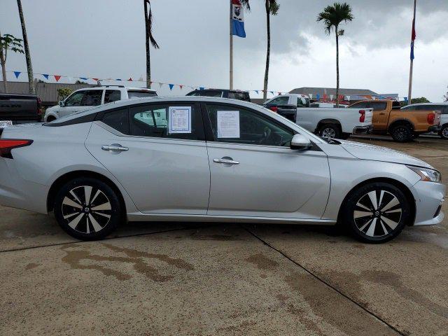 2022 Nissan Altima SV FWD