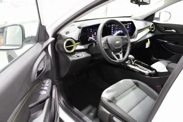 2026 Chevrolet Trax FWD LT