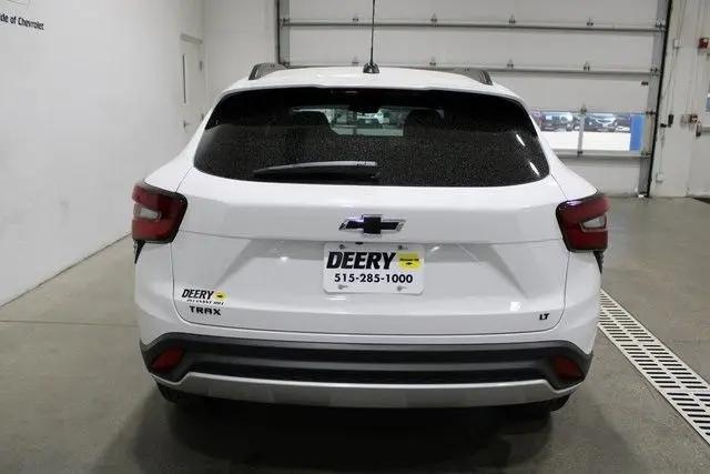 2026 Chevrolet Trax FWD LT