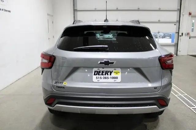 2026 Chevrolet Trax FWD LT