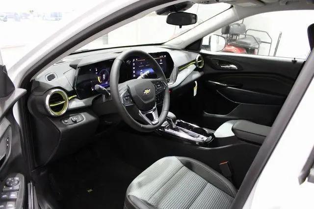 2026 Chevrolet Trax FWD LT