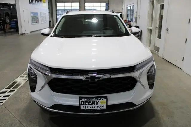 2026 Chevrolet Trax FWD LT
