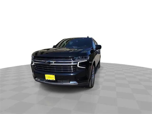 2022 Chevrolet Suburban 2WD LT