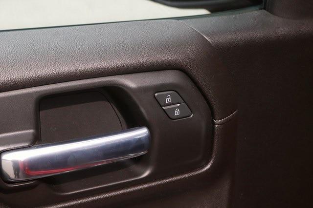 2022 Chevrolet Silverado 1500 4WD Crew Cab Short Bed RST