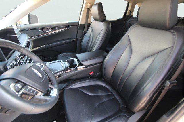 2022 Lincoln Nautilus Standard