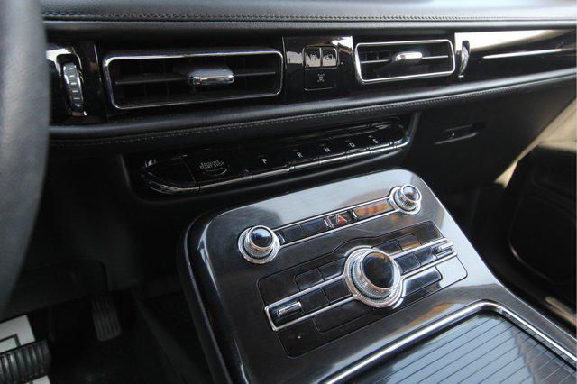 2022 Lincoln Nautilus Standard