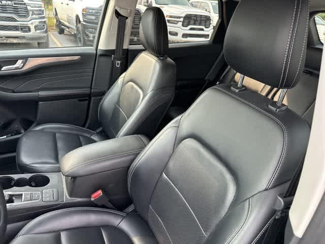 2021 Ford Escape Titanium Hybrid