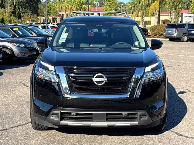 2024 Nissan Pathfinder SL FWD