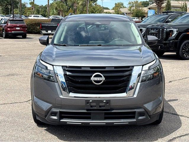 2024 Nissan Pathfinder SV FWD