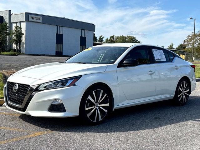 2020 Nissan Altima SR FWD