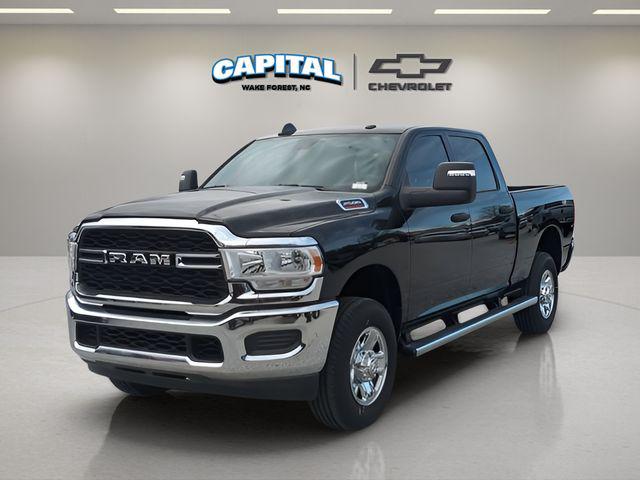 2024 RAM 2500 Tradesman Crew Cab 4x4 64 Box