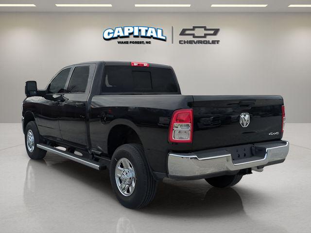2024 RAM 2500 Tradesman Crew Cab 4x4 64 Box