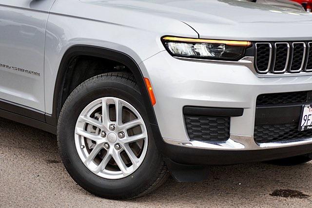 2023 Jeep Grand Cherokee L Laredo 4x2