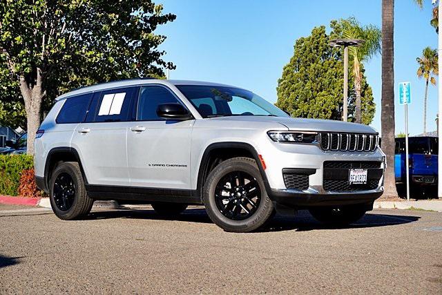 2023 Jeep Grand Cherokee L Laredo 4x2 2023 Jeep Grand Cherokee L Laredo 4x2