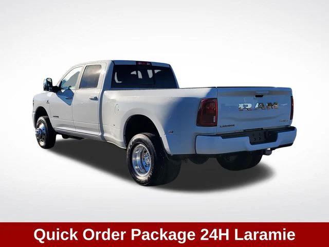 2025 RAM 3500 Laramie Crew Cab 4x4 8 Box 2025 RAM 3500 Laramie Crew Cab 4x4 8 Box