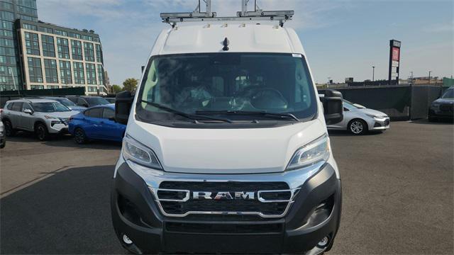 2025 RAM ProMaster 1500 Cargo Van SLT High Roof 136 WB
