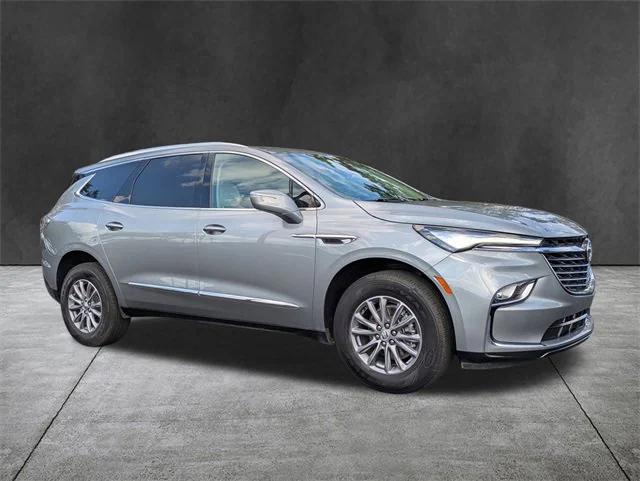 2023 Buick Enclave Essence FWD