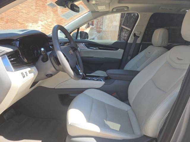 2025 Cadillac XT6 FWD Premium Luxury
