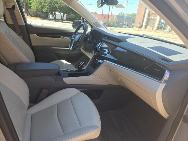 2025 Cadillac XT6 FWD Premium Luxury