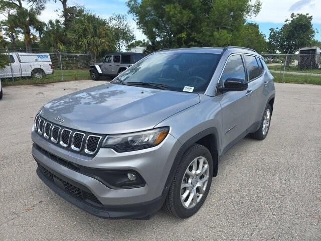 2023 Jeep Compass Latitude Lux FWD