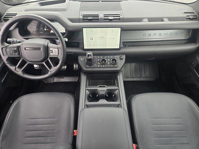 2025 Land Rover Defender P635 OCTA
