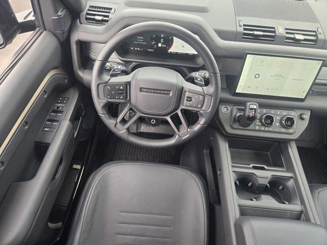 2025 Land Rover Defender P635 OCTA