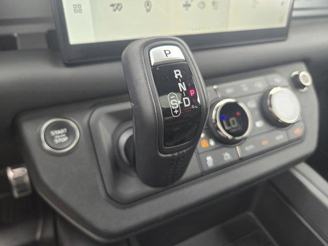 2025 Land Rover Defender P635 OCTA