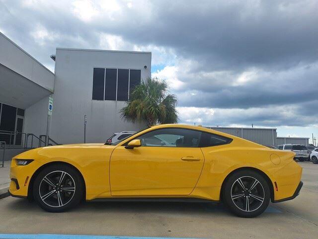 2024 Ford Mustang EcoBoost Fastback